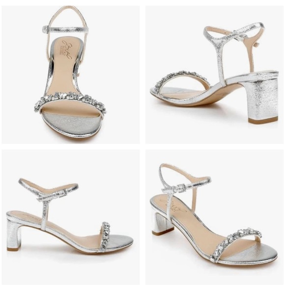 Jewel Badgley Mischka Dagny Strappy Low Block Heel
Sparkling Metallic Textile - Picture 1 of 6